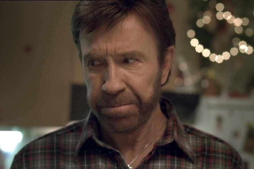T-Mobile | Chuck Norris, Christmas in Prague