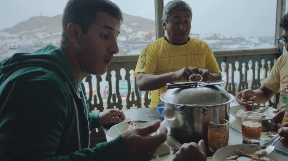 Solgas | 72 familias, un balón