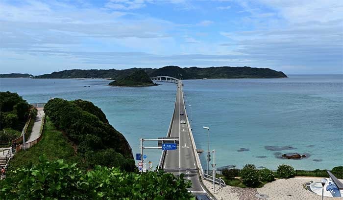 Tsunoshima Bridge, Yamaguchi, Japan
